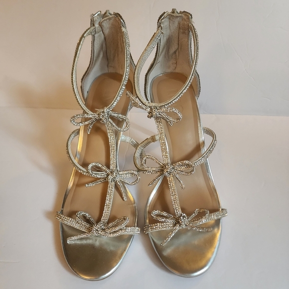 INC Elegant Silver Rhinestone Bow Strappy 4" Heels International Concepts Size 7 - Picture 2 of 10